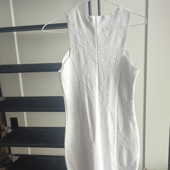 Zara Elegant White Maxi Dress - Picture 4 of 4